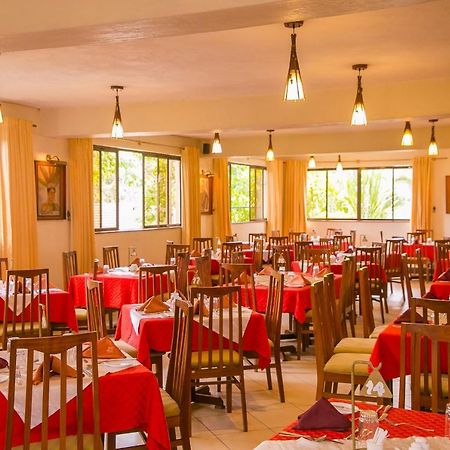 Green Hills Hotel Nyeri Bagian luar foto