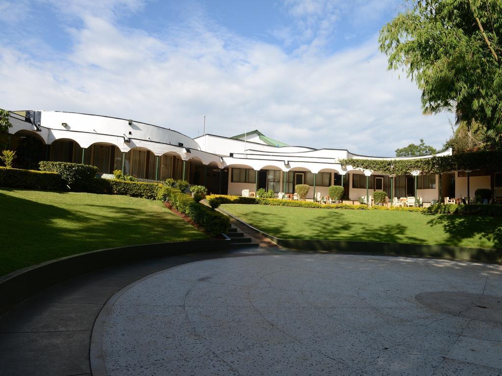 Green Hills Hotel Nyeri Bagian luar foto