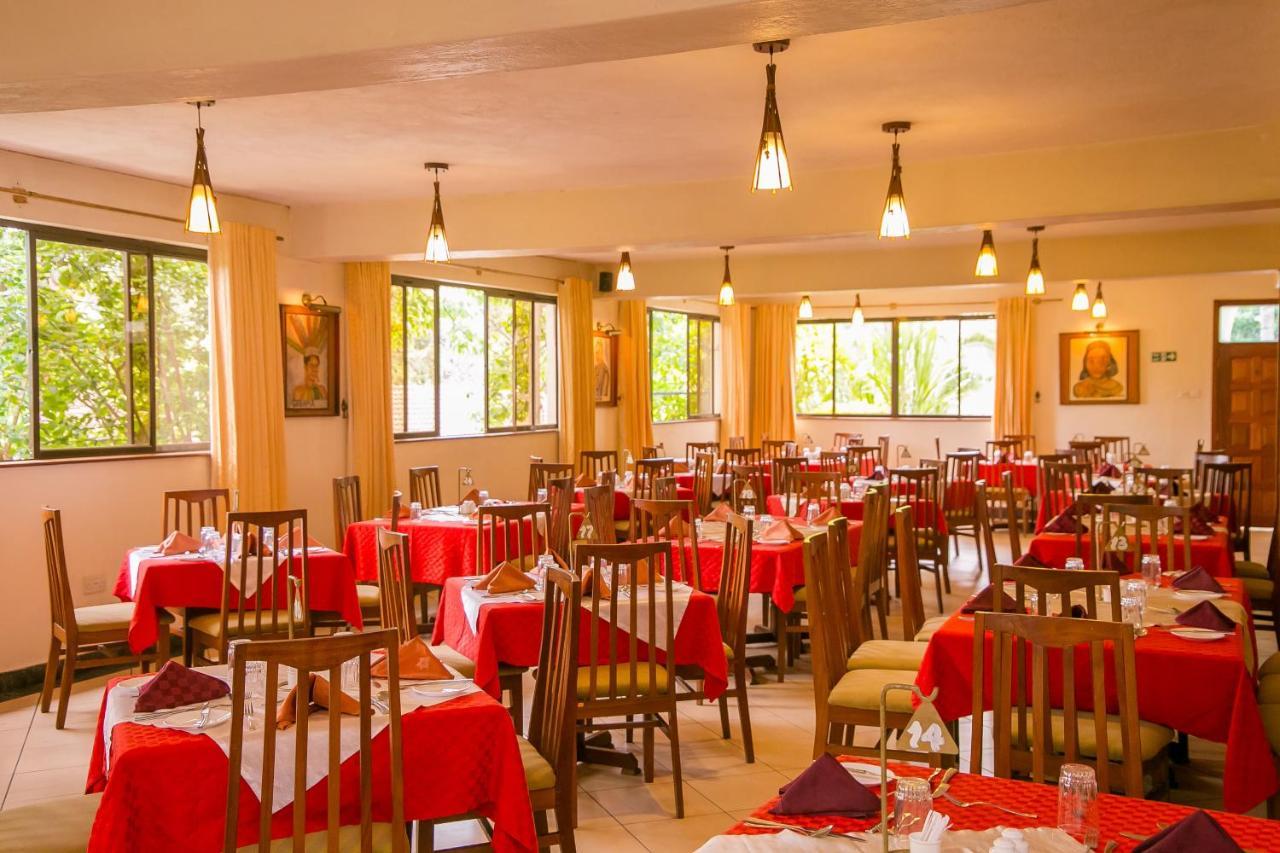 Green Hills Hotel Nyeri Bagian luar foto
