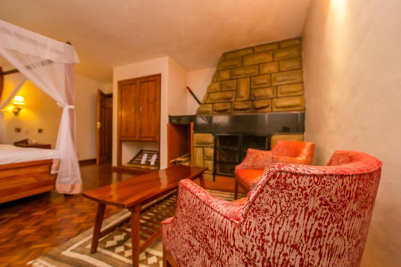 Green Hills Hotel Nyeri Bagian luar foto