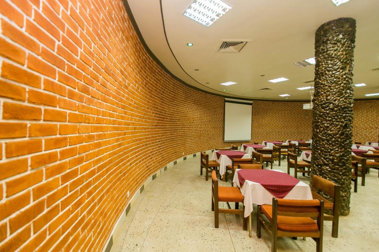 Green Hills Hotel Nyeri Bagian luar foto