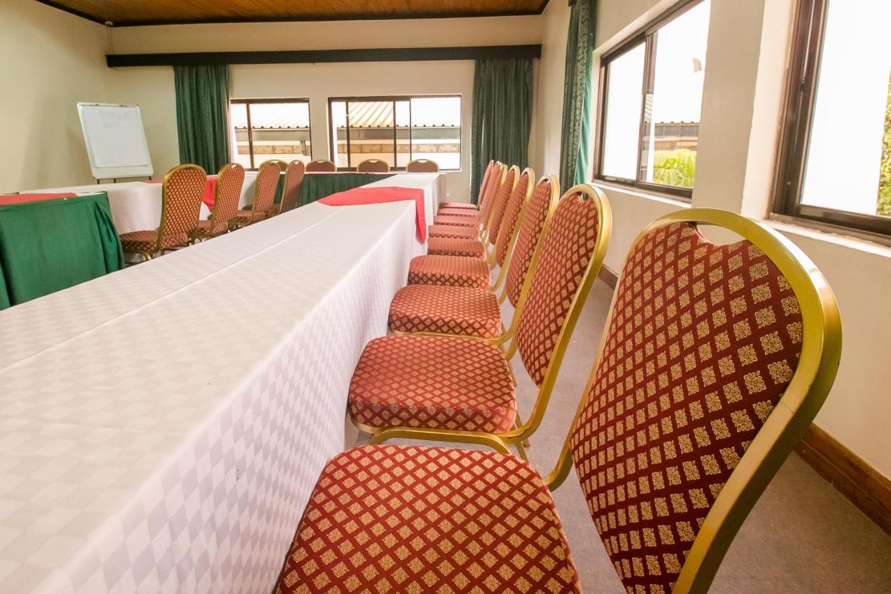 Green Hills Hotel Nyeri Bagian luar foto