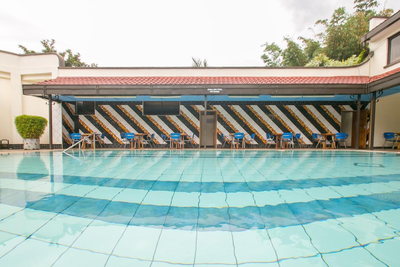 Green Hills Hotel Nyeri Bagian luar foto