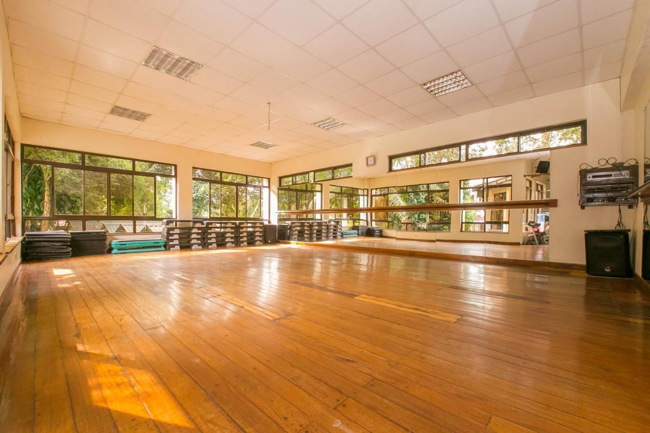 Green Hills Hotel Nyeri Bagian luar foto